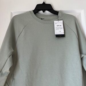 New Men’s Nike Dri-Fit Training Top UPF 40+ Green Size S